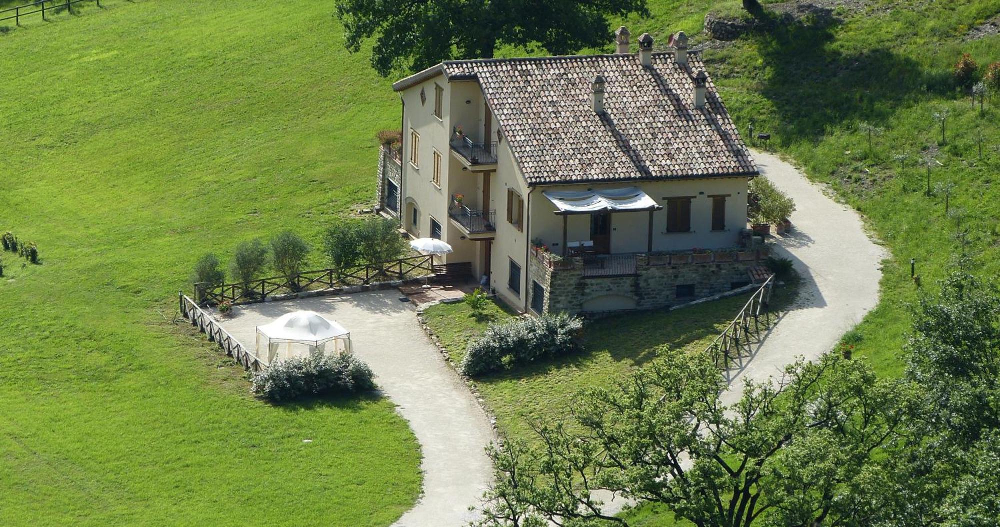 Cerqua Rosara Residence Valtopina Εξωτερικό φωτογραφία